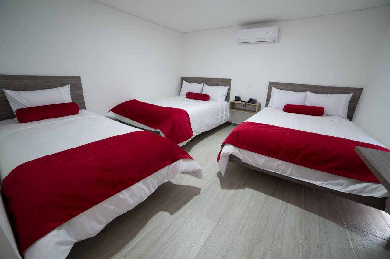 Hotel Med 70 Medellín Eksteriør bilde