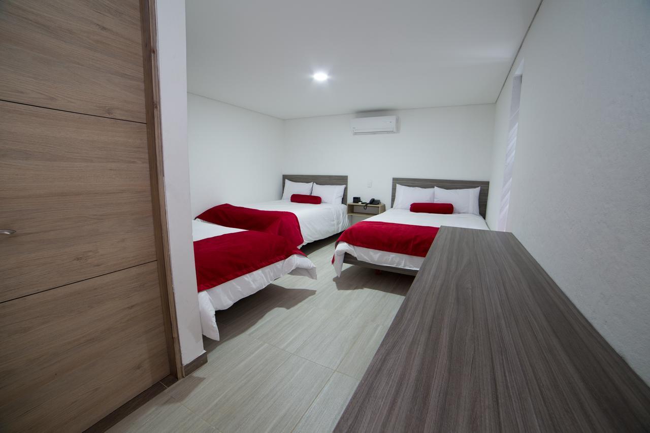 Hotel Med 70 Medellín Eksteriør bilde