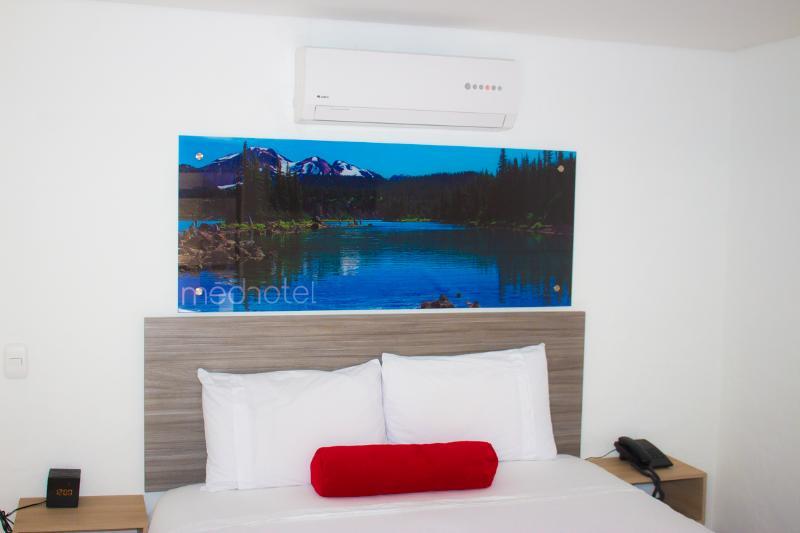 Hotel Med 70 Medellín Eksteriør bilde